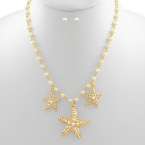 Starfish Pendant & Pearl Necklace Set